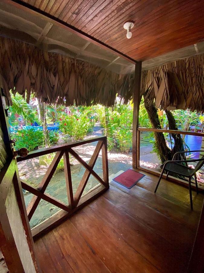 Casa De La Iguana Hostel Lívingston Exterior foto
